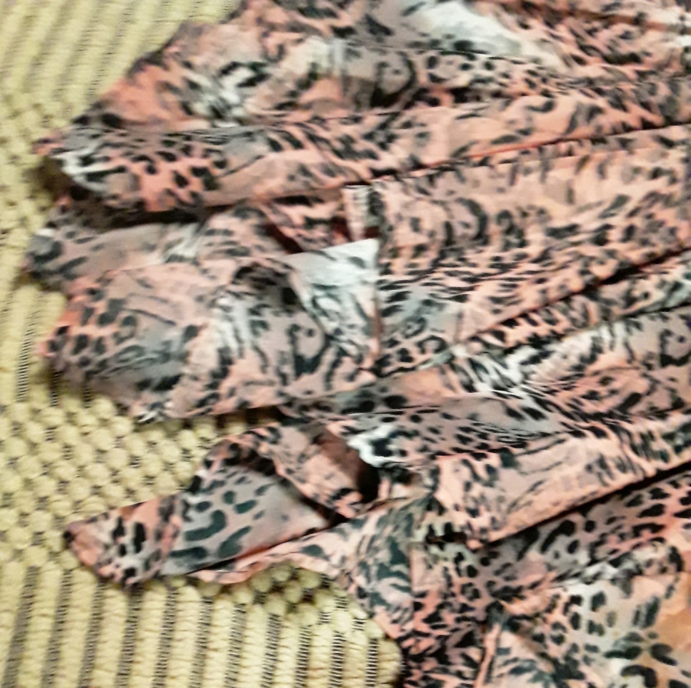 Multicolored Leopard Print - Picture 4 of 7